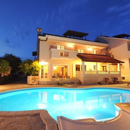 Apartments Villa Marnii Kozino Exterior photo